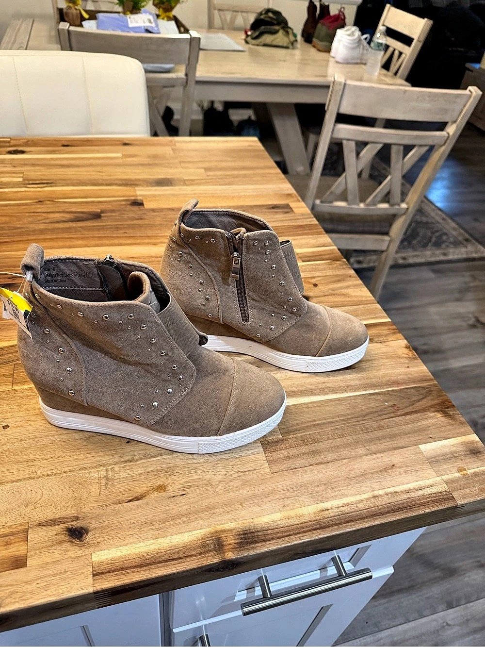 Let's See Style Women's Studded Wedge Sneakers Brown US 8
